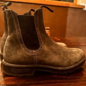 Blundstone Hightop boots